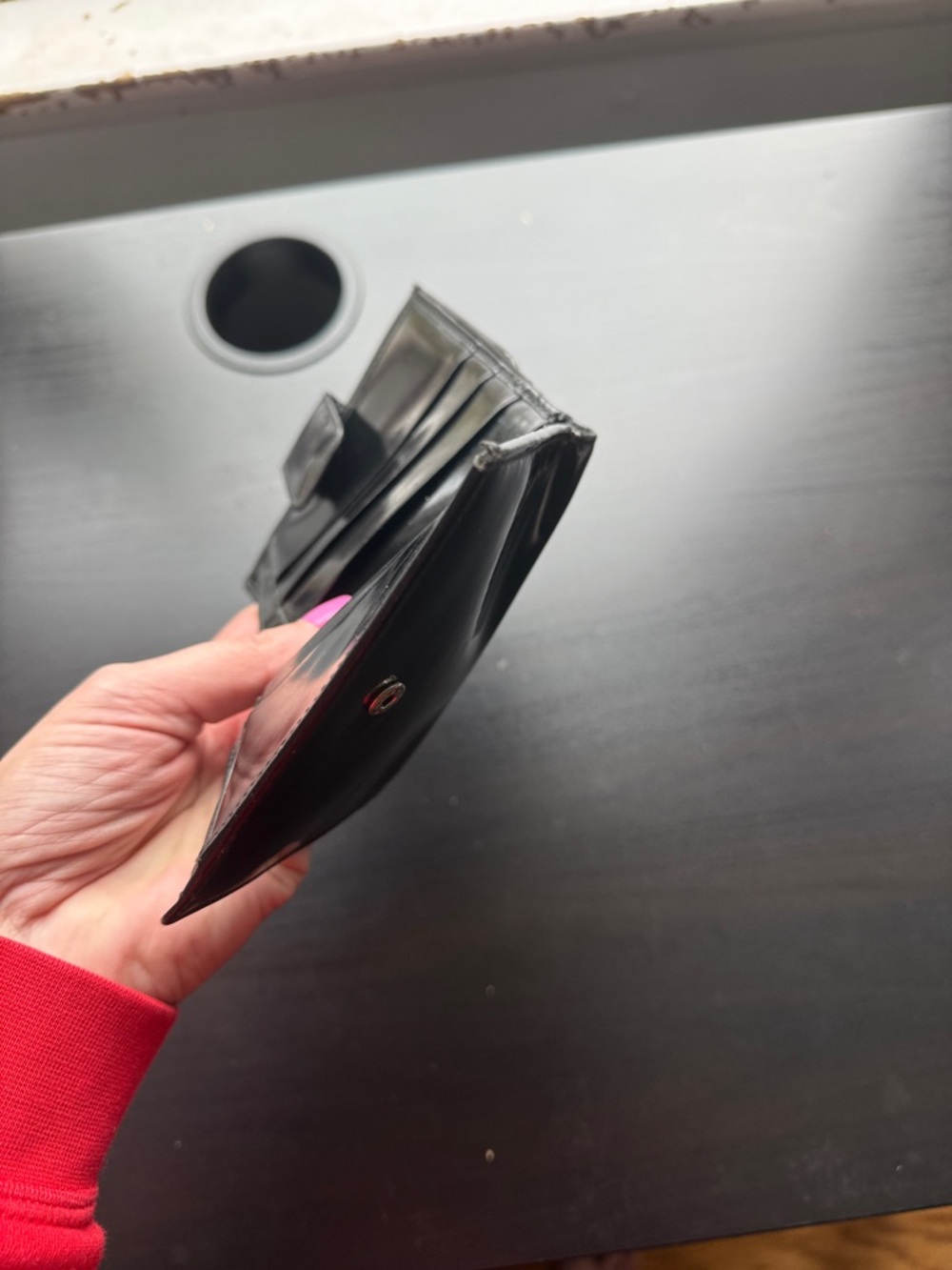 Gucci Black Patent Leather Bifold Wallet with Horsebit Detail - Picture 12 of 14